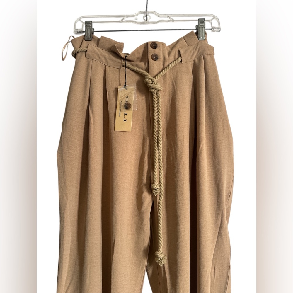 Gilli Dress Pants Beige NWT - Picture 3 of 4